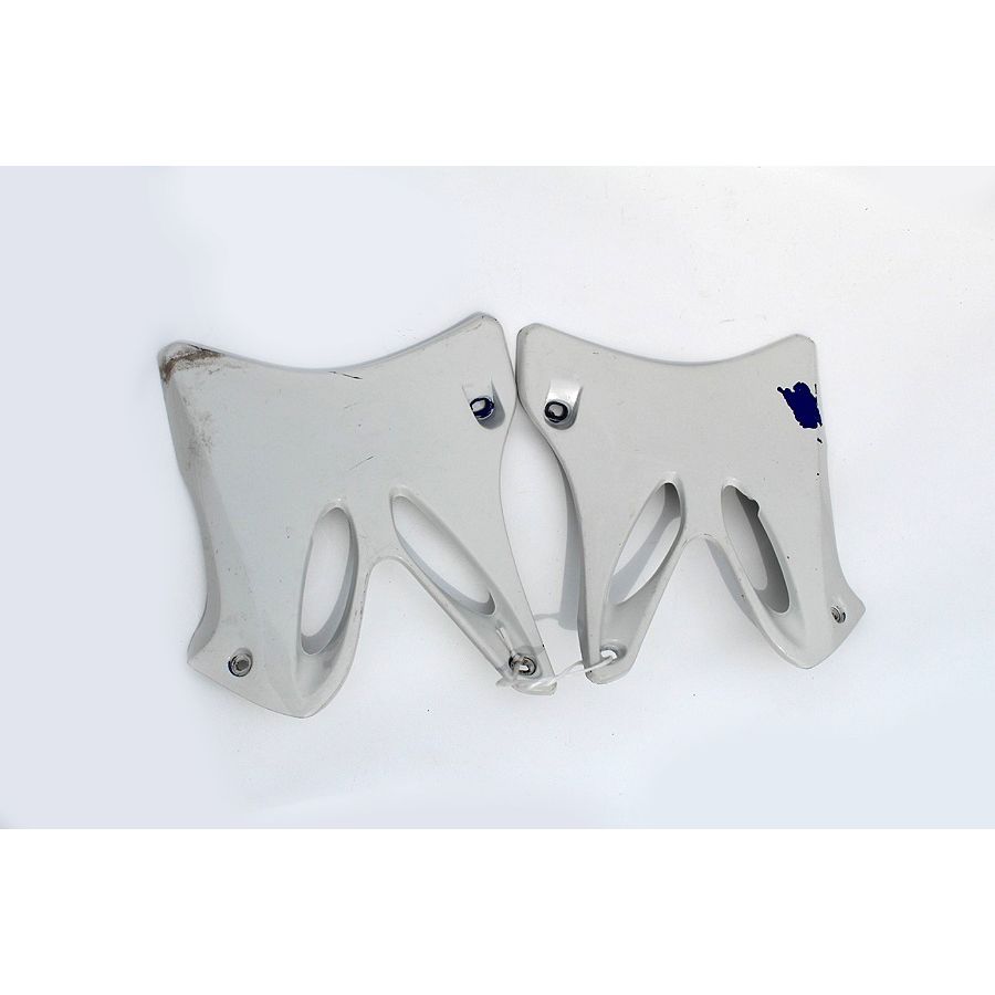Używane osłony chłodnicy yz 80 02 yz 85 03-14