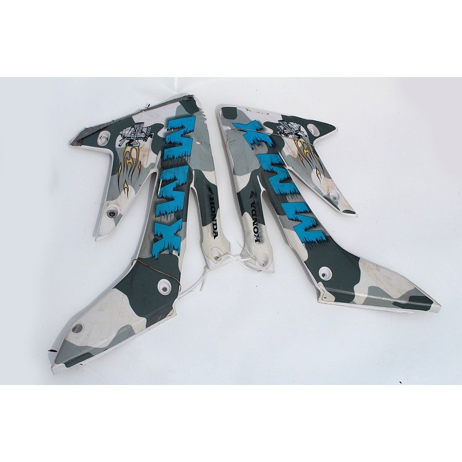 Używane osłony chłodnicy crf 250r/crf 250x 04-09