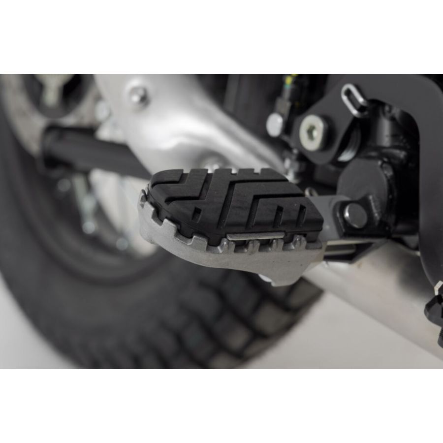 Zestaw podnóżków ion SW MOTECH ion footrest kit