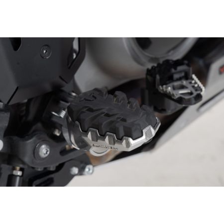 Zestaw podnóżków evo SW MOTECH evo footrest kit