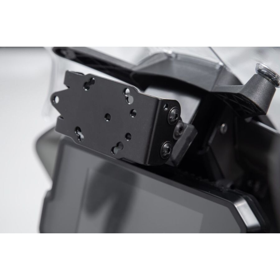Uchwyt gps w kokpicie SW MOTECH cockpit gps mount