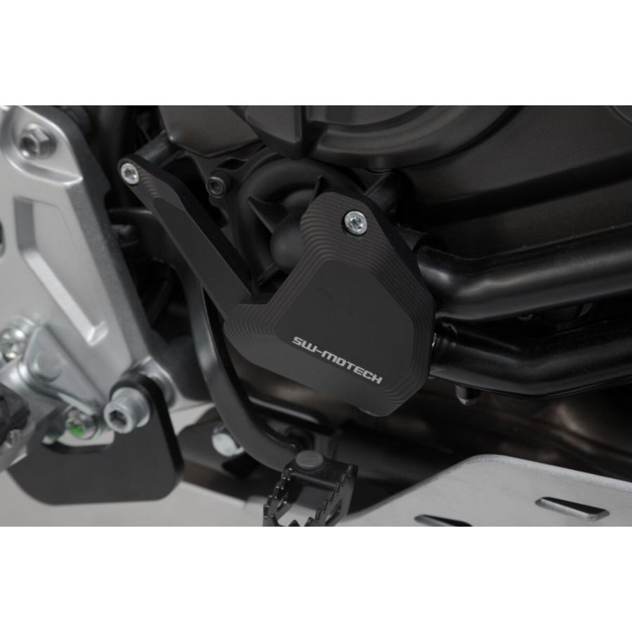 Osłona pompy wodnej SW MOTECH water pump guard