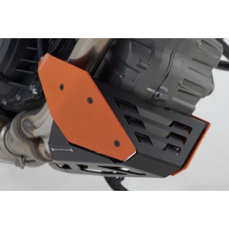 Osłona silnika SW MOTECH belly pan