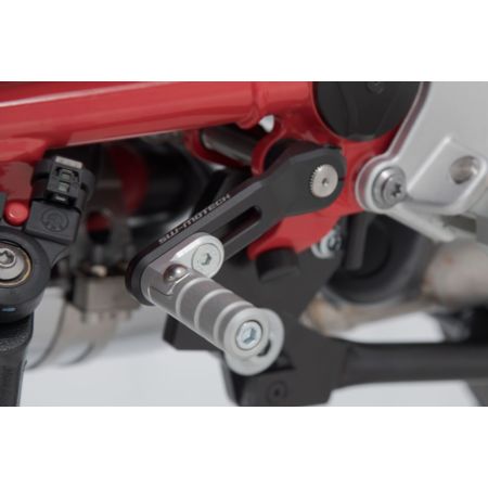 Dźwignia zmiany biegów SW MOTECH BMW R NINE T