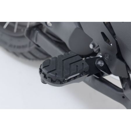 Zestaw podnóżków SW MOTECH ION HONDA XL 650 V