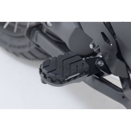 Zestaw podnóżków SW MOTECH ION BMW R 1200