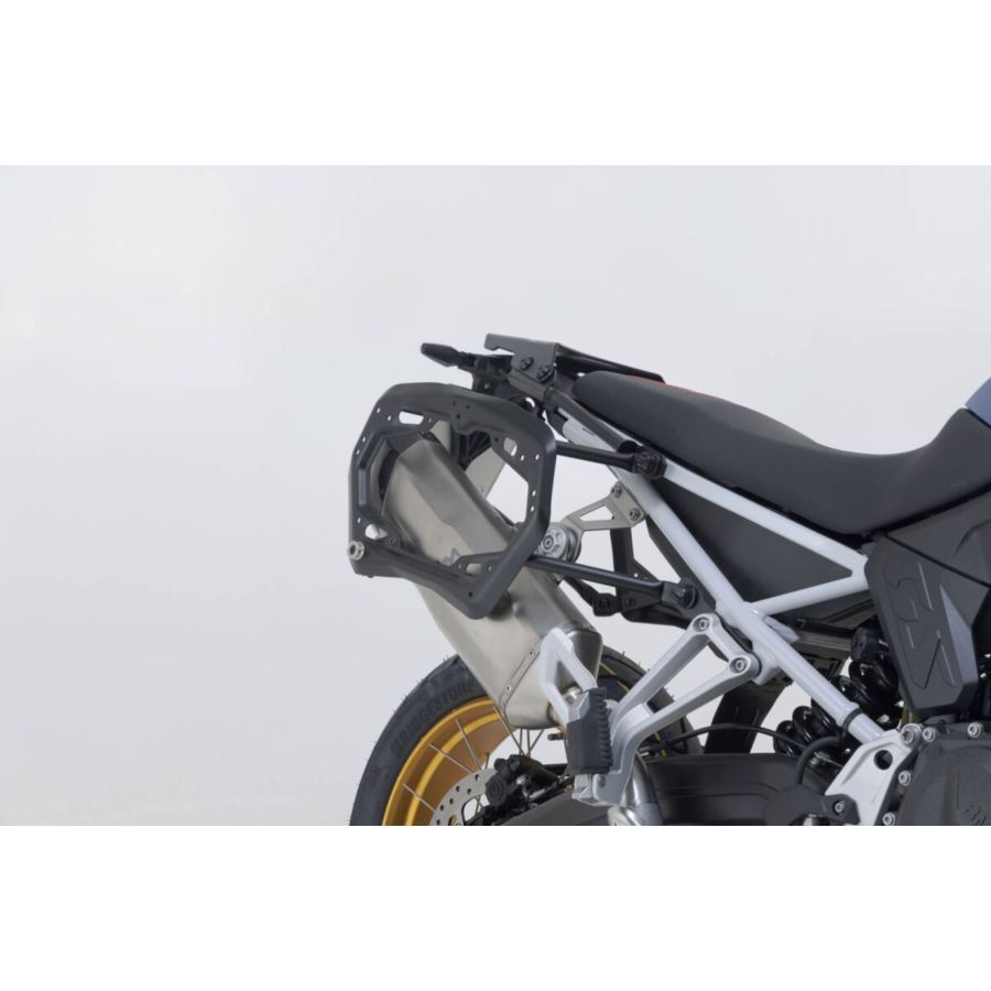 Stelaże boczne SW MOTECH PRO BMW F 900 GS Stelaże boczne SW MOTECH PRO BMW F 900 GS