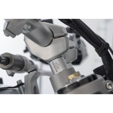 Podwyższenie kierownicy 20mm SW MOTECH DUCATI