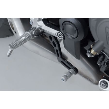 Pedał hamulca SW MOTECH TRIUMPH TRIDENT 660
