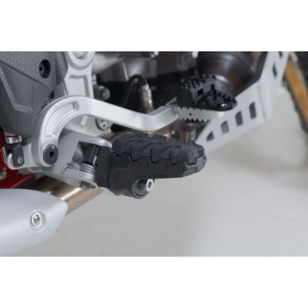 Podnóżki SW MOTECH EVO