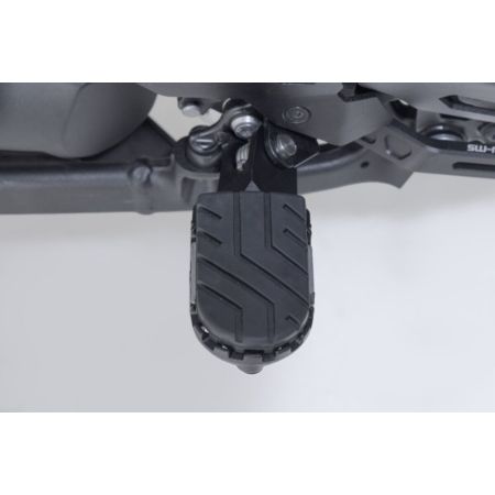 Podnóżki SW MOTECH ION