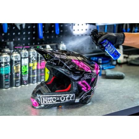 helmet visor & goggle cleaner MUC-OFF 250ml