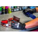 helmet visor & goggle cleaner MUC-OFF 250ml