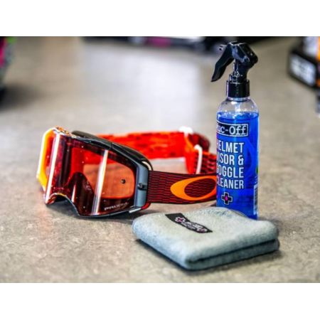 helmet visor & goggle cleaner MUC-OFF 250ml