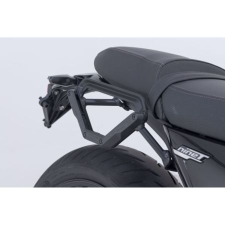 Stelaż boczny prawy SW MOTECH V-LOC BMW R 12 NINE