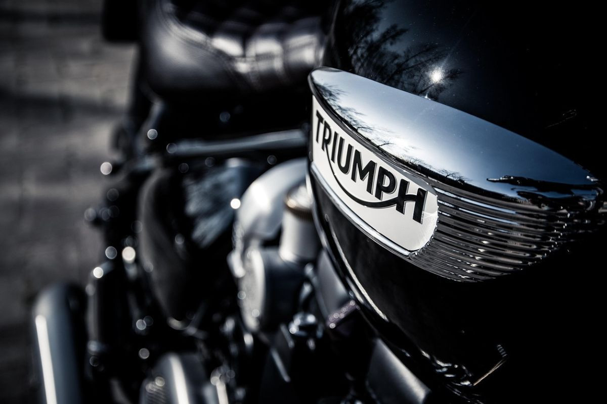 Historia TRIUMPH